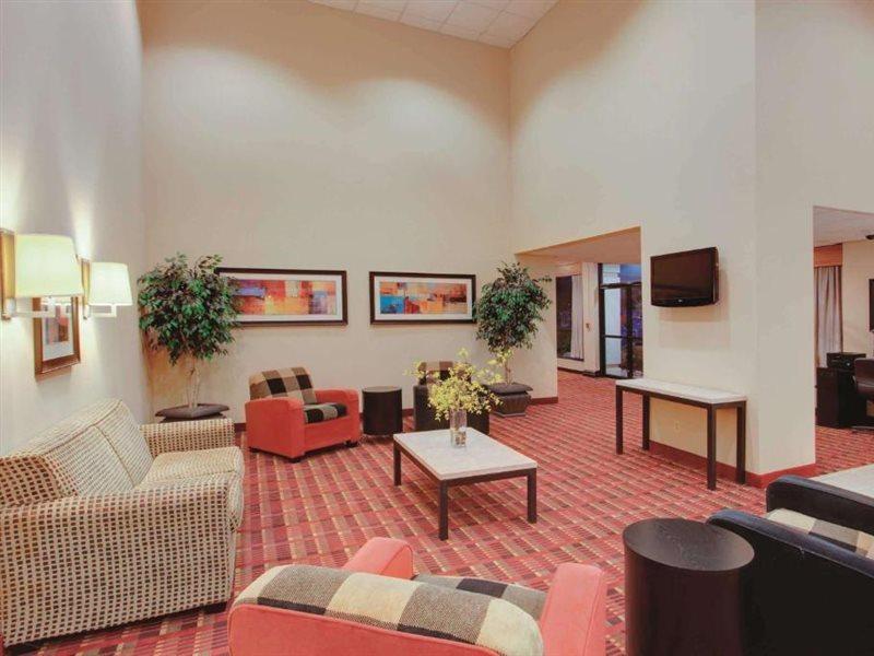 Ramada Inn By Wyndham Fairfield Nj Экстерьер фото